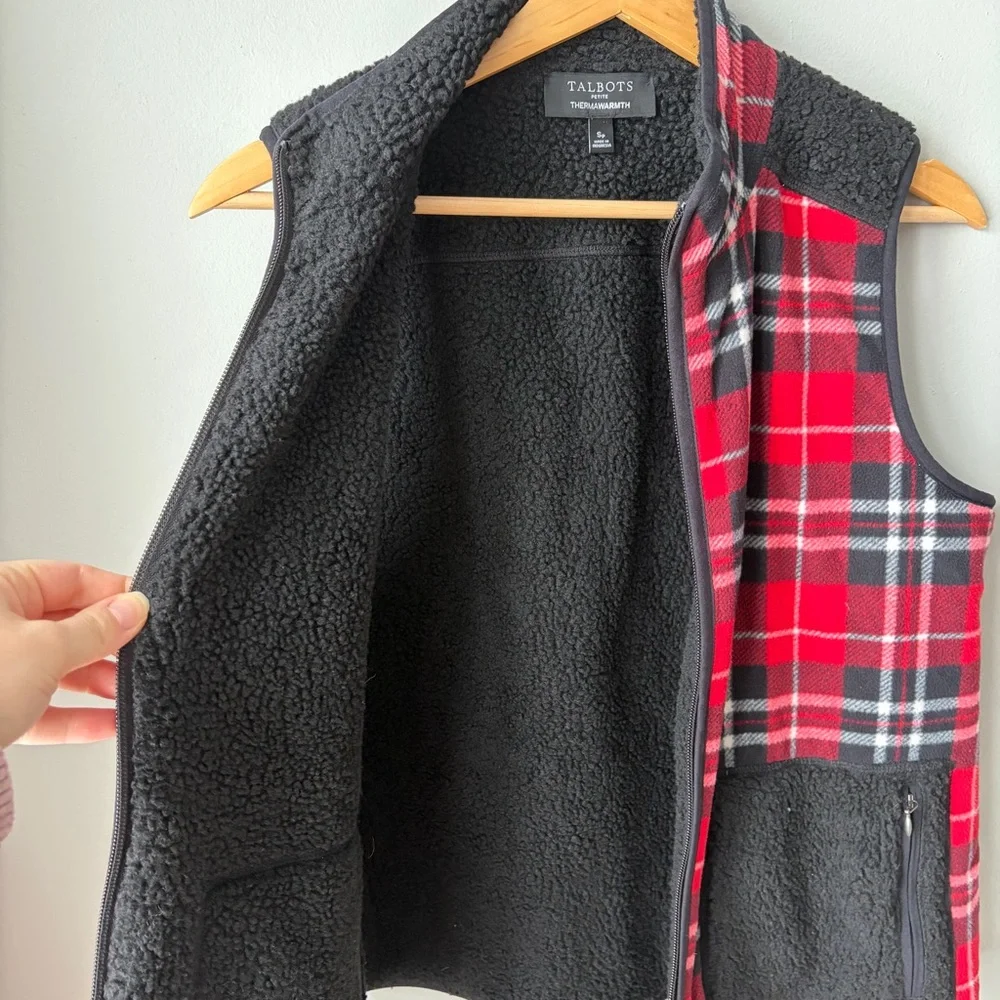 Talbots‎ Small Petite thermawarmth red black plaid vest Women’s Reversible